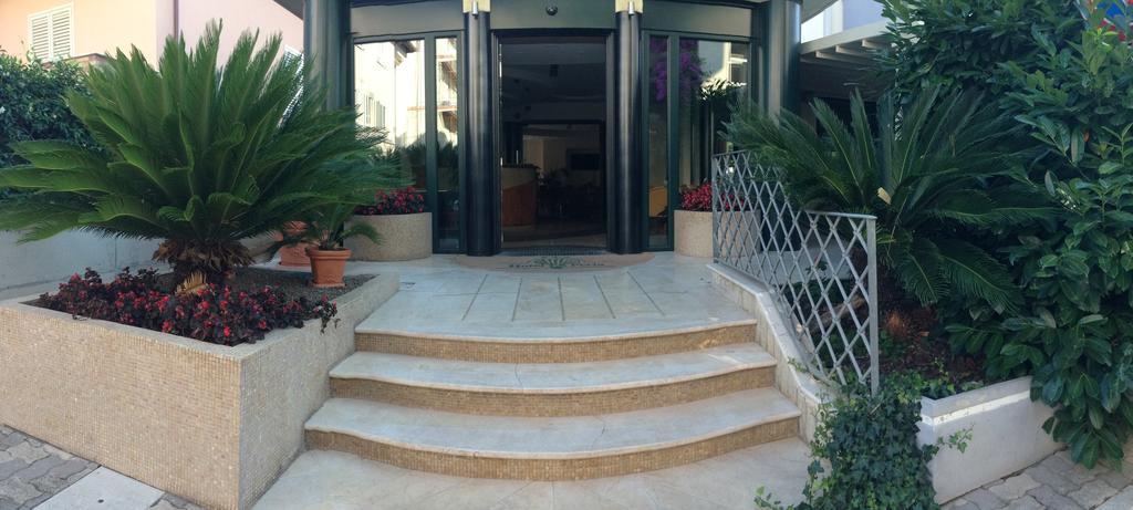 La Perla B&B Hotel Roseto Degli Abruzzi Zewnętrze zdjęcie