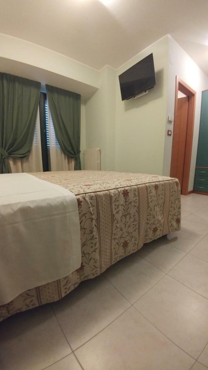La Perla B&B Hotel Roseto Degli Abruzzi Zewnętrze zdjęcie